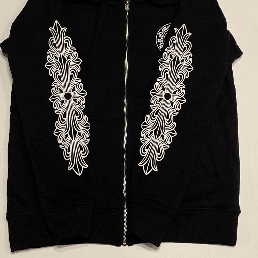 CHROME HEARTS LOGO HOODIE (MEDIUM) - Picture 8 of 14